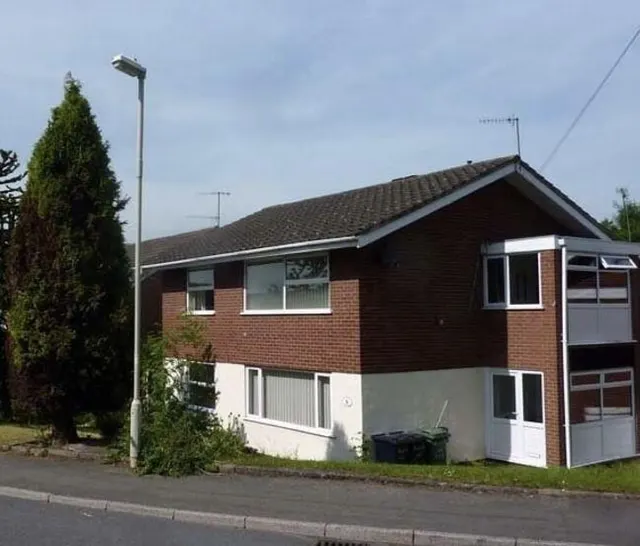 Fairmile Road, Halesowen — photo 1