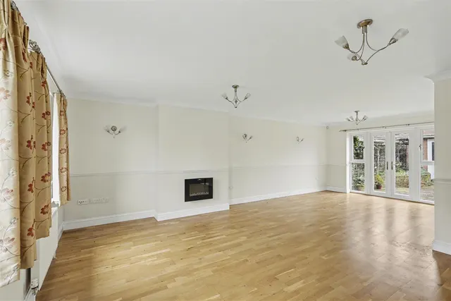 Hillway, Linton, CB21, photo 2