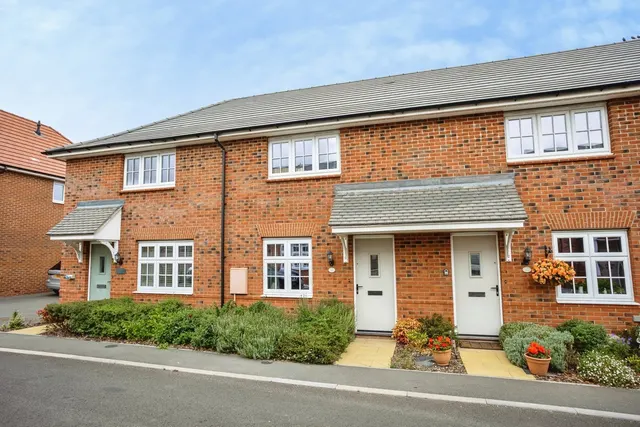 Sedbergh Close, Newton, NG13, photo 2
