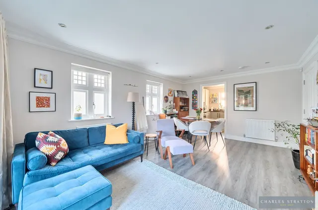 Photo 2 — 63 Main Road, Gidea Park, Essex, RM2 5EH