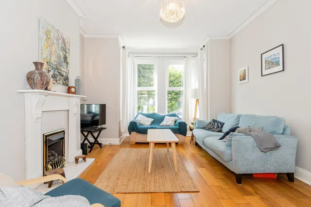 Edgcumbe Park Road, Plymouth, photo 1