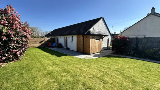 St. Keri Court, Egloskerry, photo 1