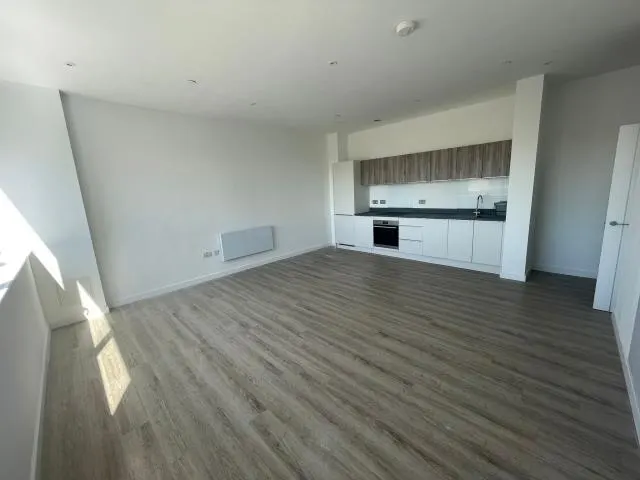 Normandy House, RG21, photo 3
