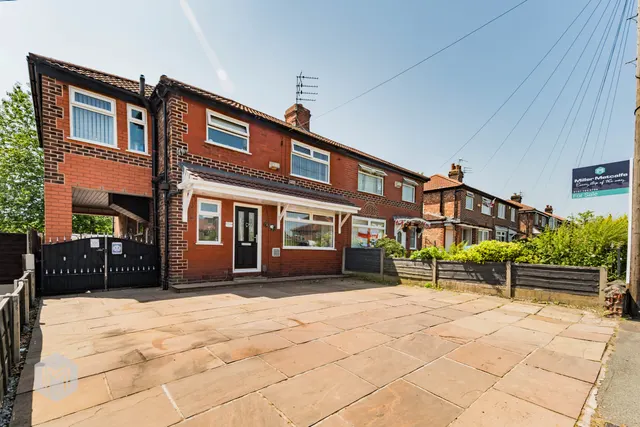 Manchester Road, Clifton, Swinton, Manchester, M27 6PU, photo 1