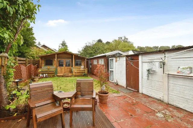 Pontardawe Road, Clydach, SA6, photo 2