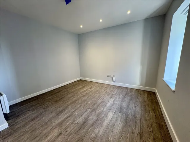 Crosby Road North, Waterloo, L22, photo 3