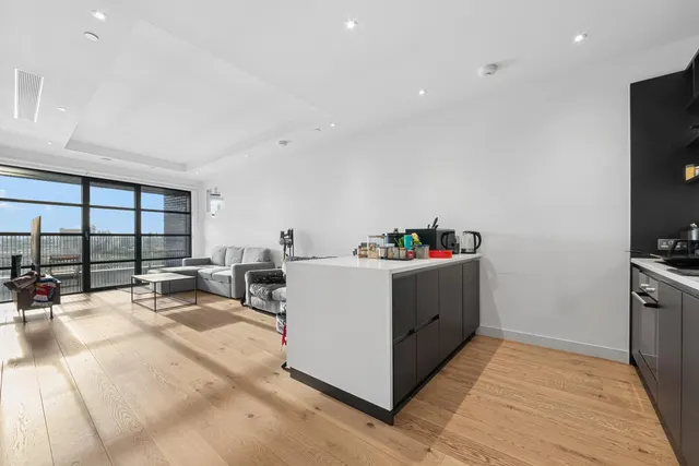 Bridgewater House, London City Island, E14, photo 1