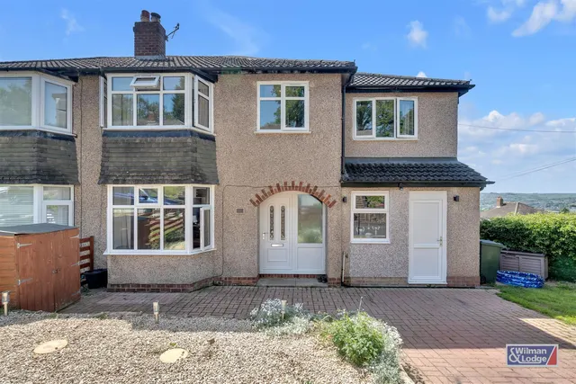 Southfield Drive, Riddlesden, BD20 5HT, photo 1