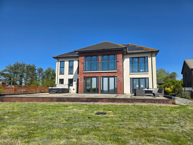 Salthouse Point, Crofty, North Gower, Swansea, photo 1