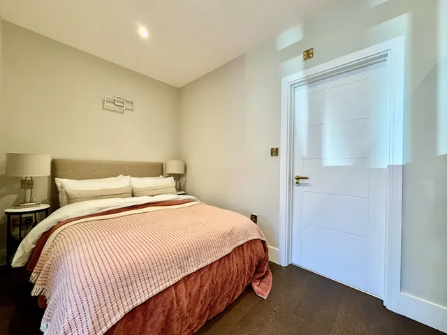 Brondesbury Park, Nova House, NW6, photo 3