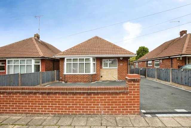 Searby Road, Sutton-in-Ashfield, Nottinghamshire, NG17, photo 1
