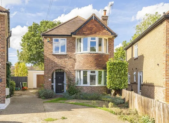 Heathlands Close, Sunbury-on-thames, TW16, photo 1