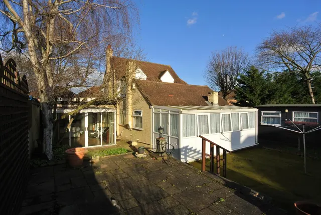 Photo 3 — Harlington Road East, Feltham, TW14 0AA