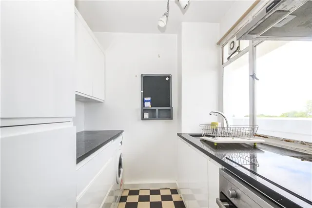 Streatham Hill, London, SW2, photo 3