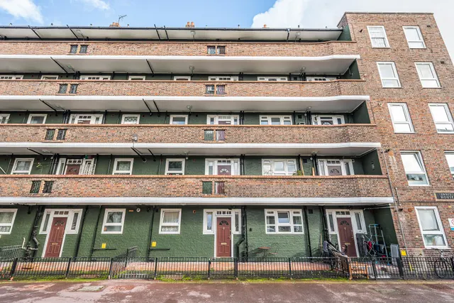 London, SE17, photo 1