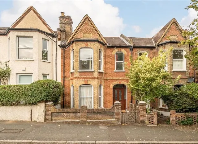 Elliscombe Road, Charlton, SE7, photo 1