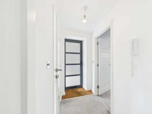 Photo 2 — Warwick Apartments Warwick Place, Cheltenham, GL52 2NP