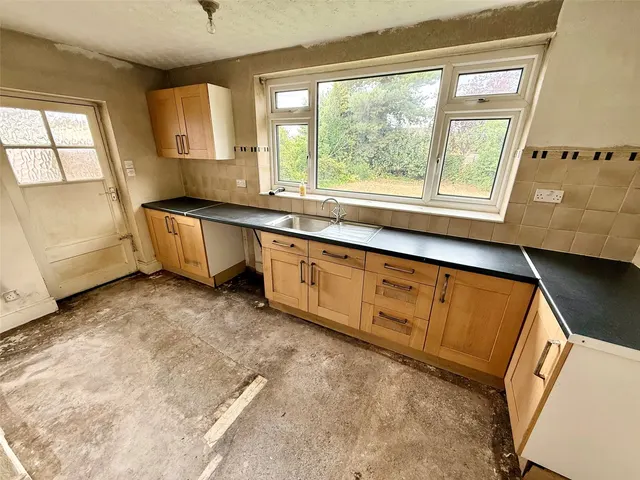Photo 3 — Lickhill Road, Stourport-on-Severn, Worcestershire, DY13 8SA