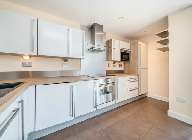 Blackwall Way, Canary Wharf, E14, photo 3