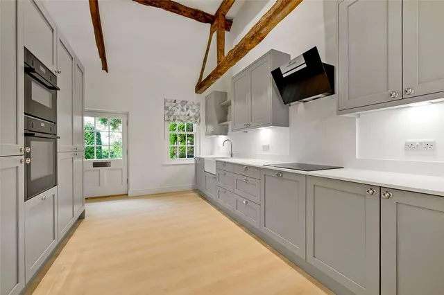 Pamber End, Tadley, RG26, photo 2