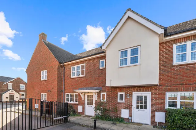 Old Chapel Mews, Codicote, SG4, photo 1