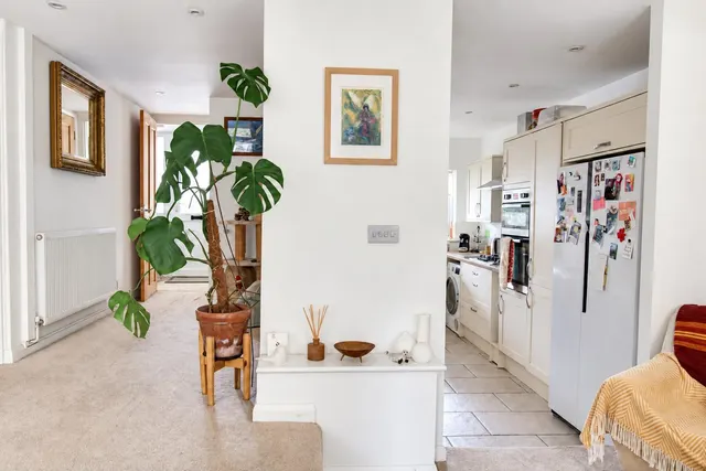 The Mews, Southside, RH20, photo 2