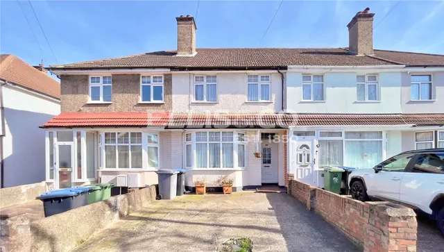 Swinderby Road, Wembley, HA0, photo 1