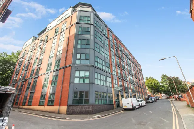 The Habitat, Woolpack Lane, photo 1