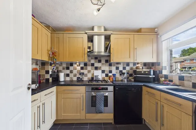 Photo 3 — Hornbeam Way, Leeds, West Yorkshire, LS14