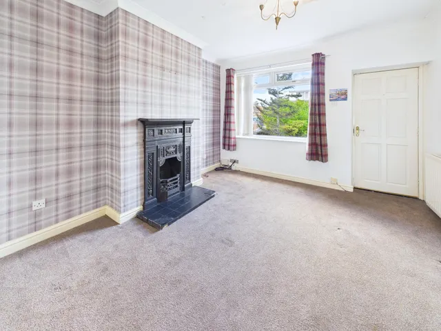 Grasscroft Road, Wigan, WN2, photo 3