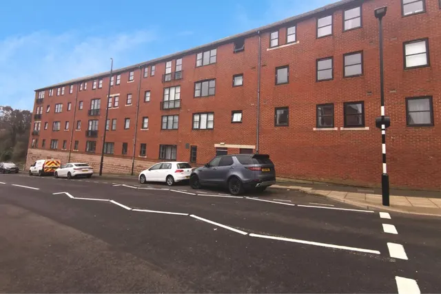 Borough Road, North Shields, NE29, photo 1