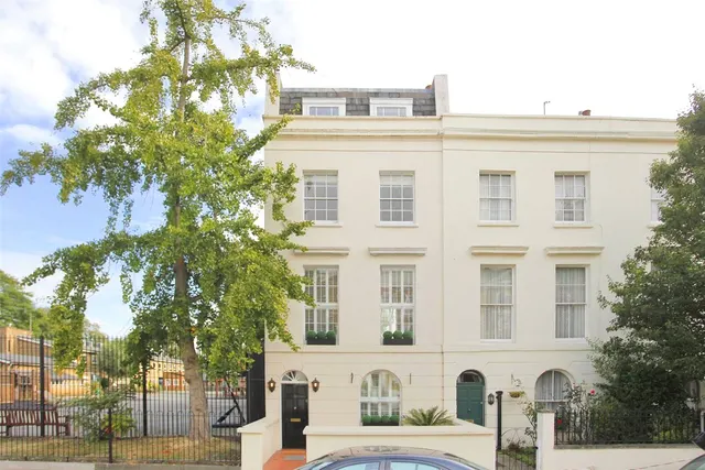 Ordnance Hill, St Johns Wood, NW8 6PX, photo 1