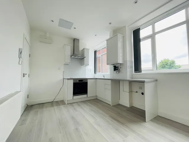 Carters Green, West Bromwich, B70, photo 2