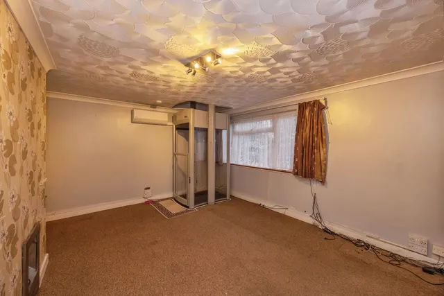 Prospect Lane, Havant, PO9, photo 2