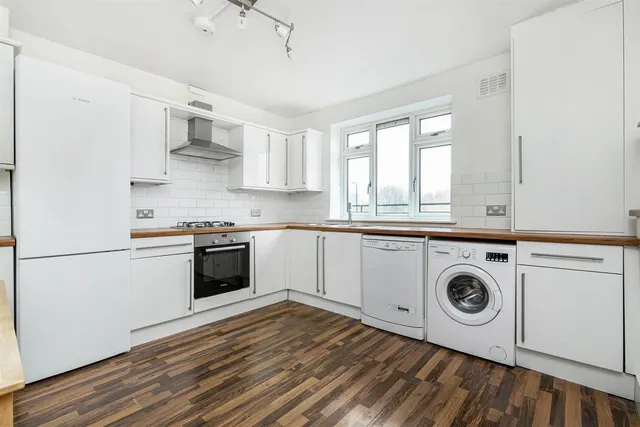 Lonsdale Road, Barnes, SW13, photo 1