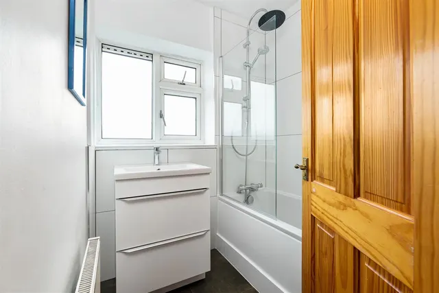 Lonsdale Road, Barnes, SW13, photo 3