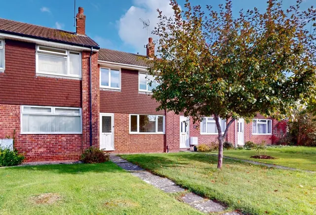Hatherley, Cheltenham, GL51, photo 1