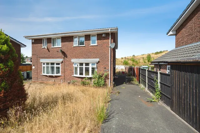 Macdonald Close, Tividale, Oldbury, photo 1