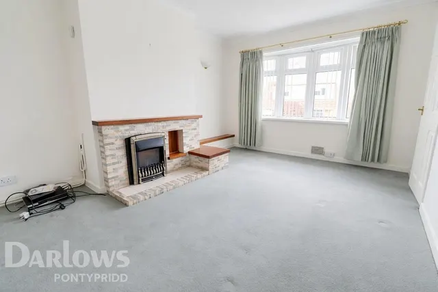 Whiterock Close, Pontypridd, photo 3