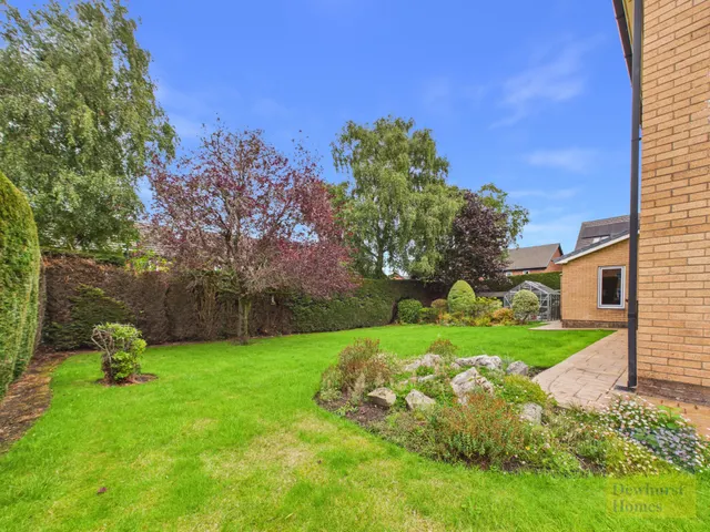 Photo 3 — Lime Chase, Fulwood, Lancashire, PR2 3LL