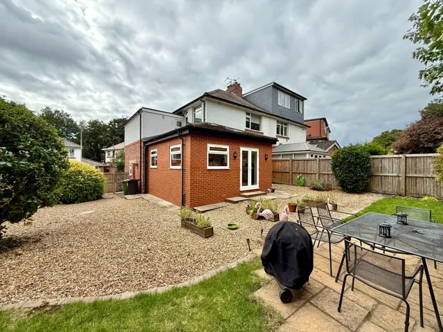 Wetherby ~ Foxhill, LS22, photo 2
