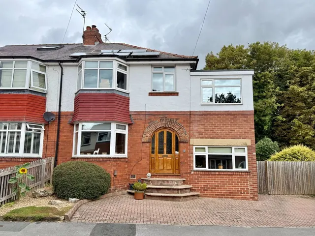 Wetherby ~ Foxhill, LS22, photo 1