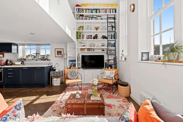 Broadway Lofts, 10 Gatton Road, London, SW17 0EE, photo 1