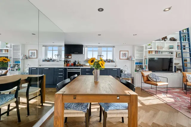 Photo 2 — Broadway Lofts, 10 Gatton Road, London, SW17 0EE