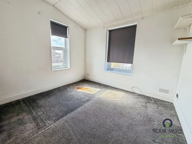 Photo 3 — Charlieville Road, Erith, DA8