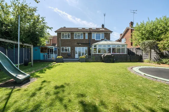 Nursery Gardens, Purley on Thames, RG8, photo 2