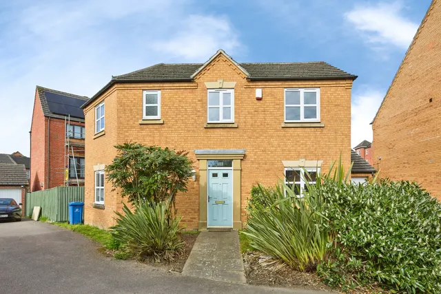 Channel Crescent, Derby, photo 1