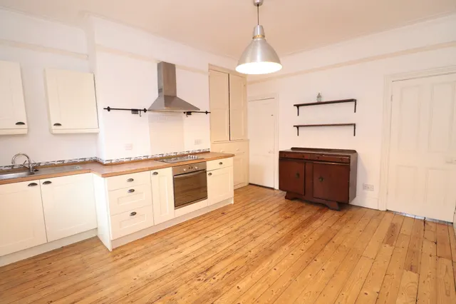 Armley Park Road, Leeds, LS12, photo 2
