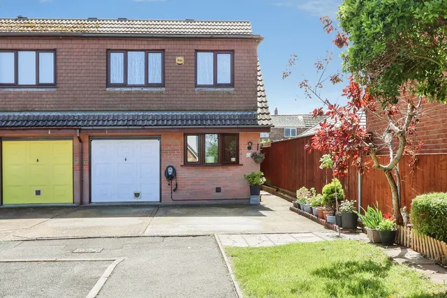 Boldre Close, Poole, BH12, photo 1