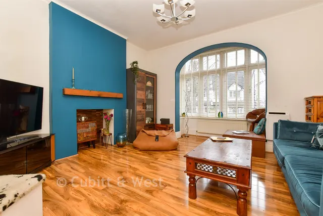 Blenheim Crescent, South Croydon, CR2, photo 3